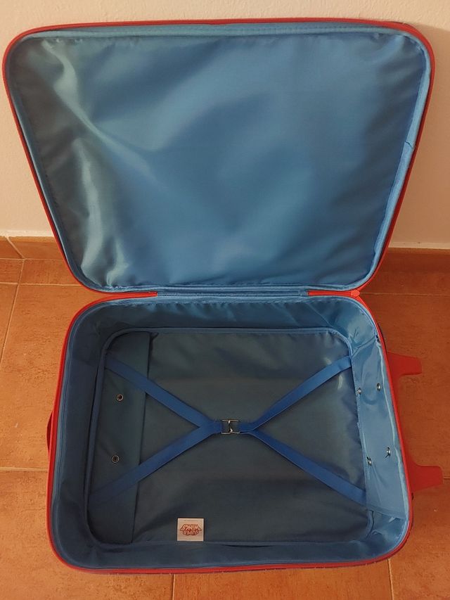 Maleta de viaje con ruedas