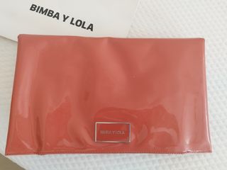 Cartera salmón charol Bimba y Lola