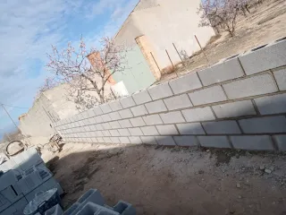 Albañil,soldador,tractorista,maquinista,transporti