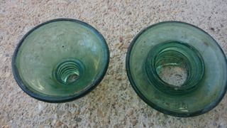 Antiguo aislante luz cristal de 2 piezas