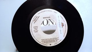 MADONNA DISCO SINGLE VOGUE