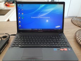 Computer SAMSUNG (vecchio) non utilizzato