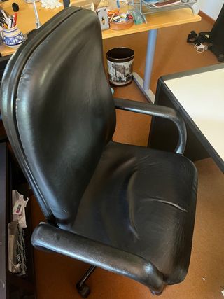 Conjunto mesa y silla despacho