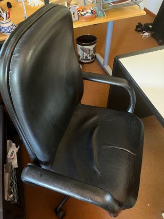 Conjunto mesa y silla despacho