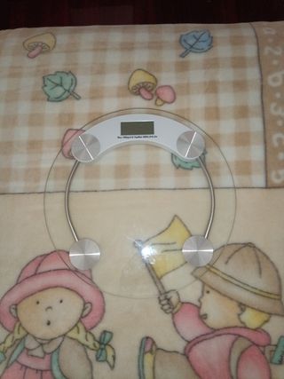 Bascula de baño Con transparencia