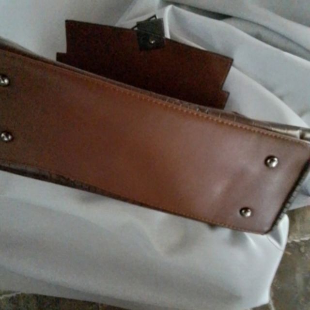 borsa marrone  cuoio effetto tartaruga