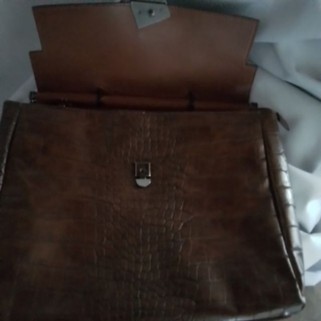 borsa marrone  cuoio effetto tartaruga