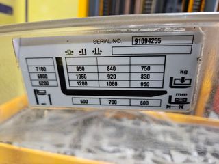 CARRETILLA RETRACTIL MARCA JUNGHEINIRCH