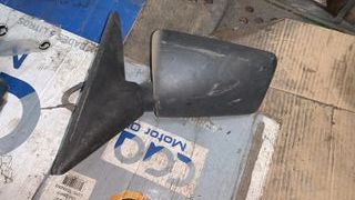 Espejo retrovisor izquierdo AX