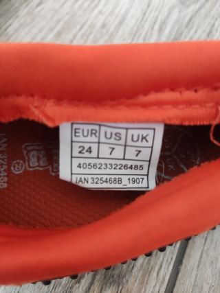 Escarpines/ Cangrejeras