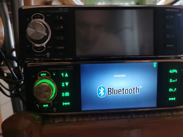 Radios Bluetooth color 40,sony 35 etc