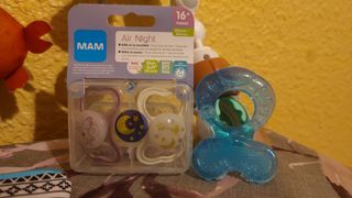 juguete para cochecito con clip universal