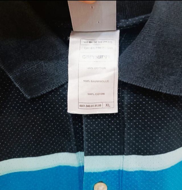 Camiseta Carhartt negra con azul 😍