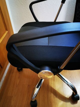 Silla alta y cómoda