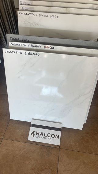 Stocks de azulejos y baldosas. 