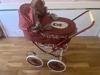 Carrito bebe reborn de Gorjuss- perfecto Navidad