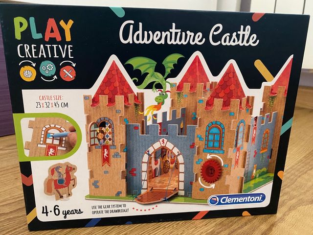 Adventure castle Clementoni