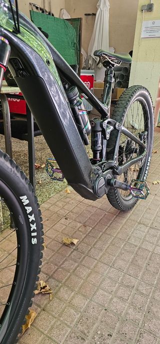 BICICLETA ELÉCTRICA GIANT TRANCE E+3 PRO