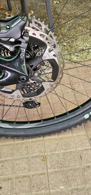 BICICLETA ELÉCTRICA GIANT TRANCE E+3 PRO