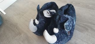 Zapatillas adulto rinoceronte