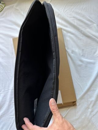 funda portatil Negra NUEVA