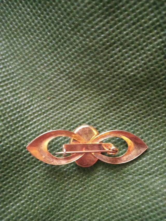 Pendientes lagrima con camafeo