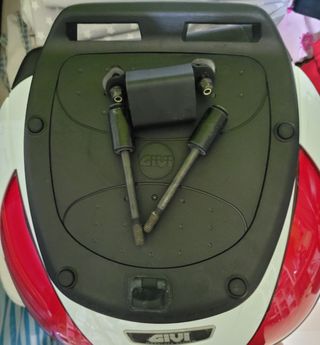 Baúl, maleta moto, para casco