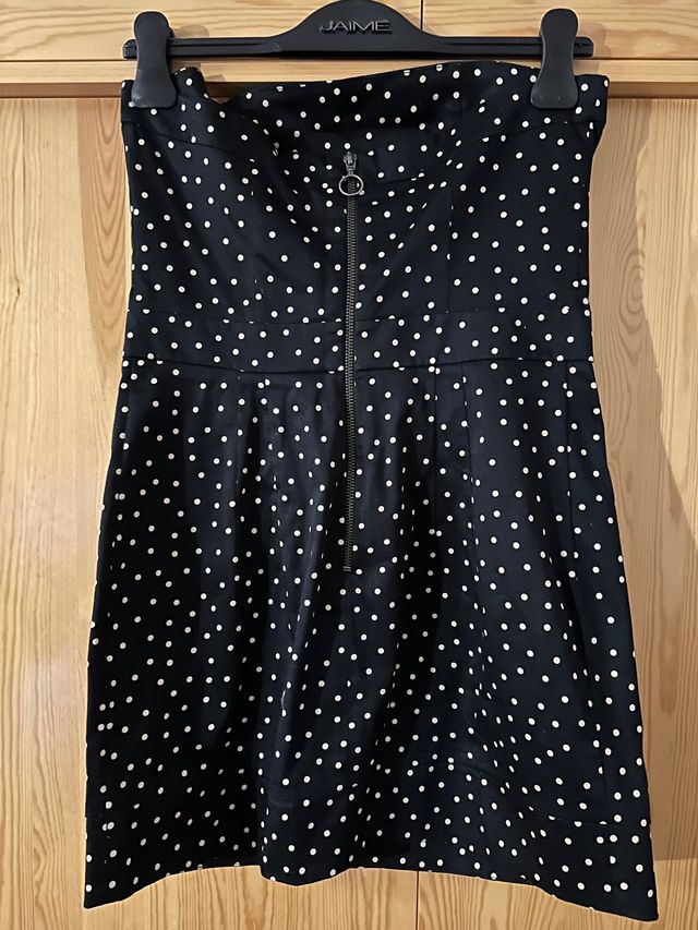 Vestido negro a motas blancas , palabra de honor