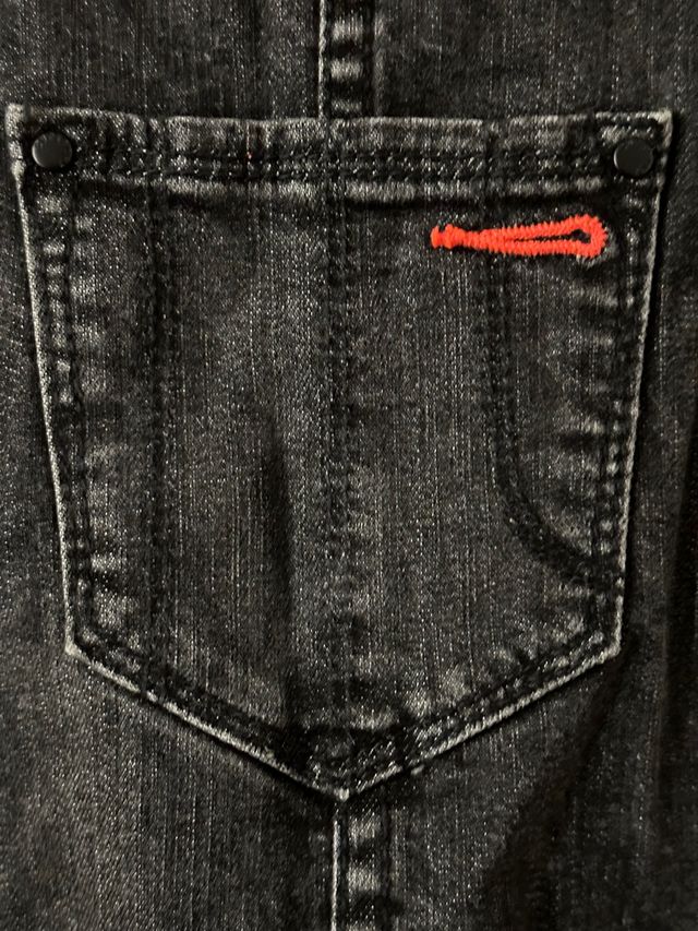 Peto negro vaqyero de Superdry