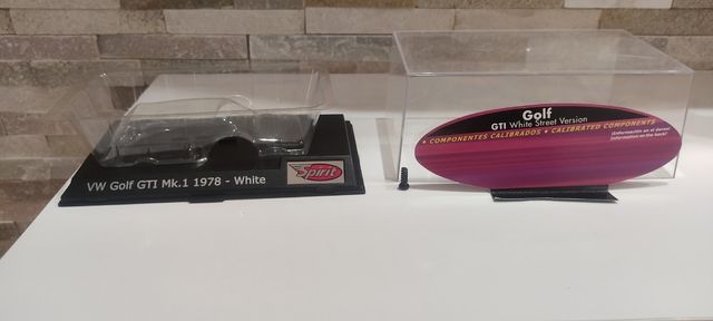 Scalextric,caja VW Golf GTI