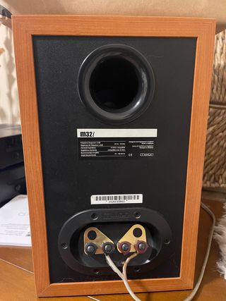 Altavoces estantería Hi-Fi Mission