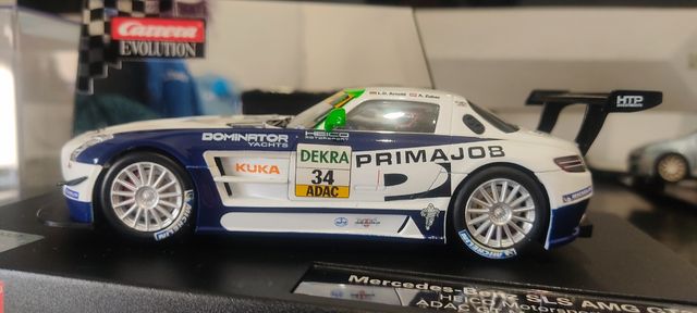 Scalextric Mercedes SLS AMG GT3 Nuevo