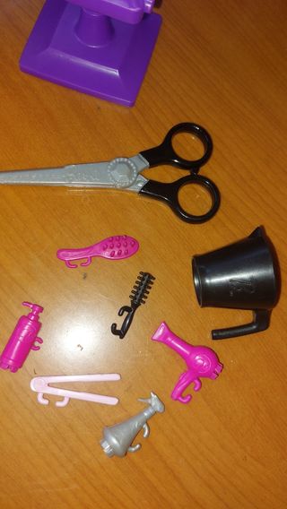 Peluquería Barbie.