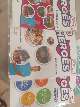 Heroes, pupils, workbook, grammar 5°
