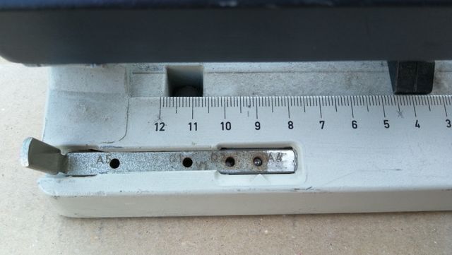 Taladro papel 2 agujeros - REBAJA