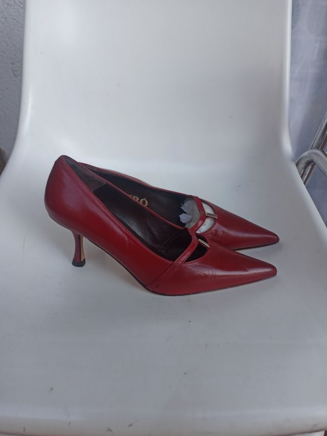 zapatos granates de piel t.37