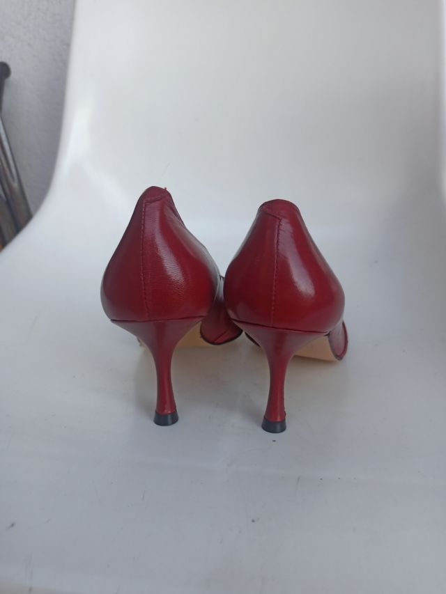 zapatos granates de piel t.37