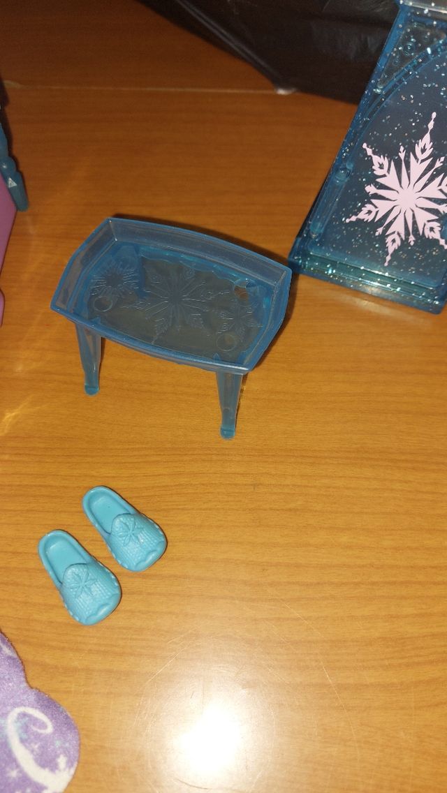 Set para barbie frouzen.