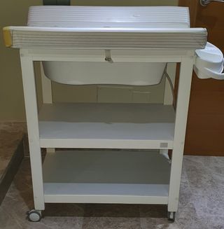 Bañera cambiador con estantes ratita rosa