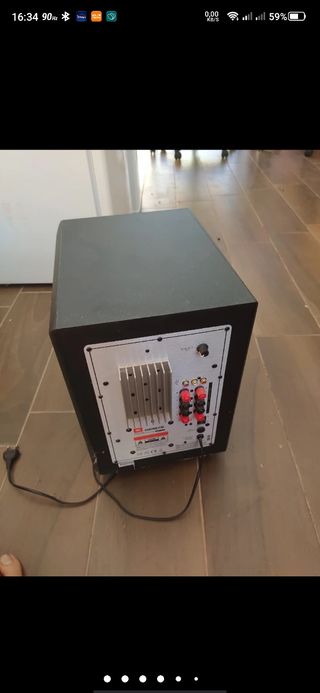Altavoces JBL