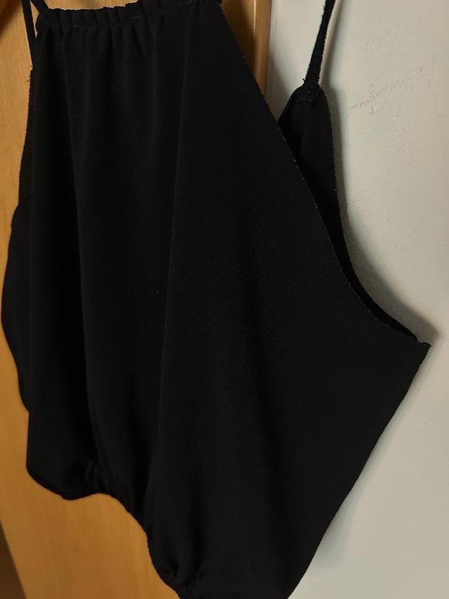 Top T.S negro de Brandy Melville