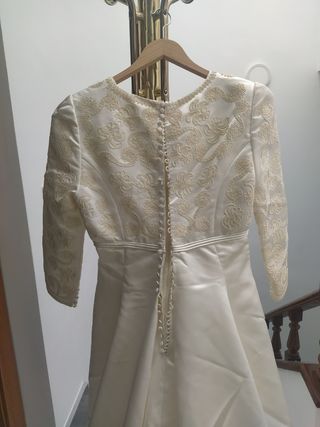 Vestido de novia. Rosa Clara.