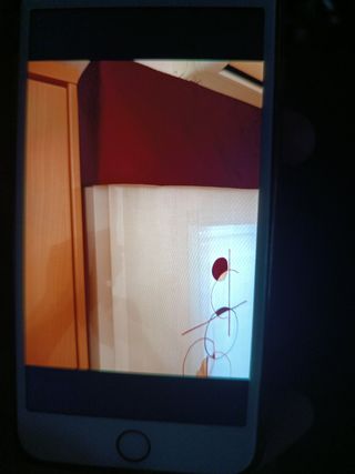 Estores con accesorios incluidos.