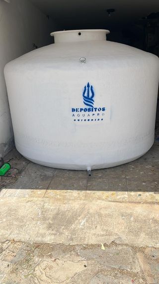Oferta Depósitos 6000L agua poliester