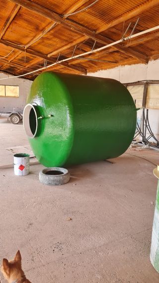 Depósitos cisternas poliester agua