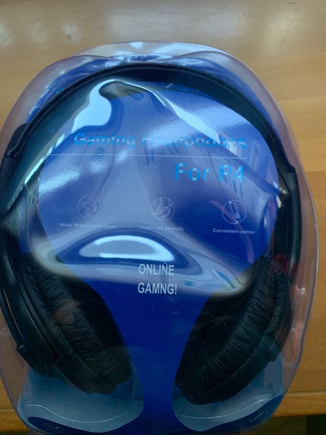 Casco con micrófono