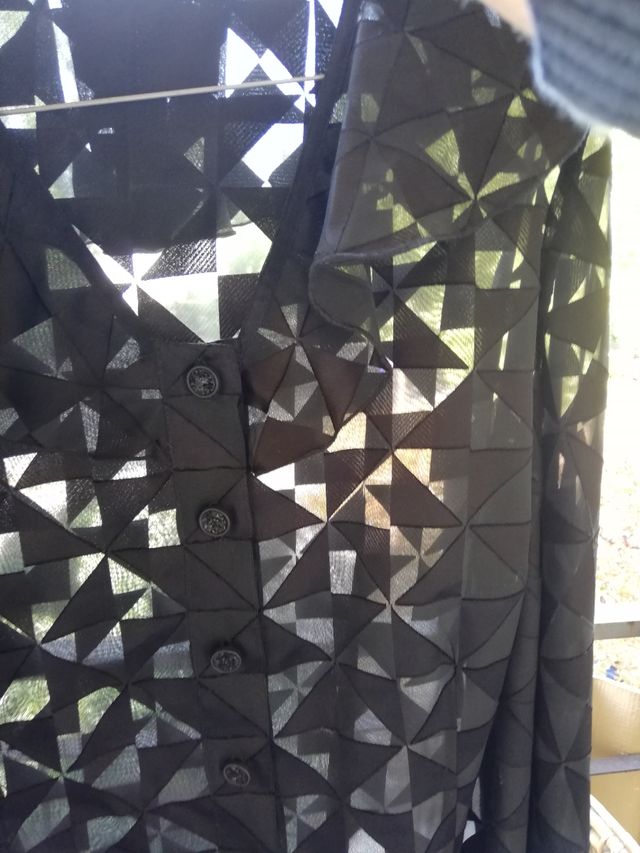 Camicetta nera tessuto vedo e non vedo