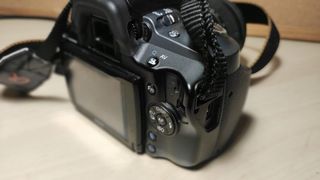 Camara Reflex dslr Sony Alpha 330 con objetivo.