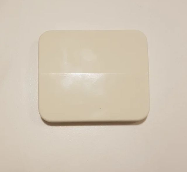 simon 75 marfil todo 30 euros