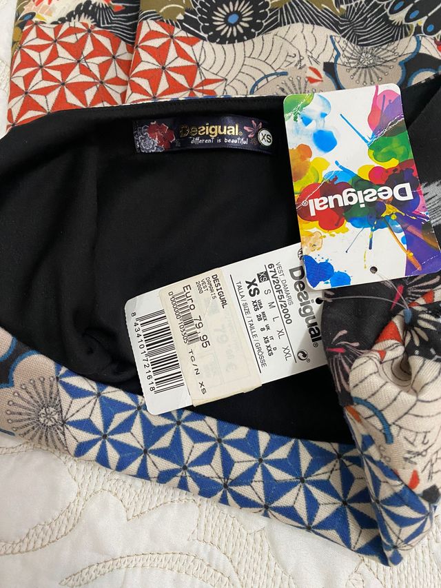 vestido marca Desigual